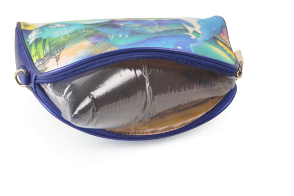 A bag factory from Yiwu, the original filling material for filling paper, is now replaced for Hangzhou BingJia tech. for its design of air bags, not only filling convenient, but also make the bag beautiful and generous